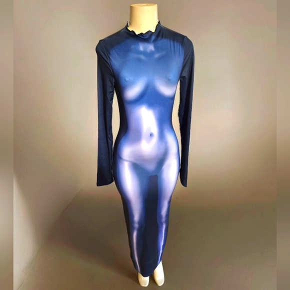 Blue 3D Body Print Dress - Picture 6 of 8
